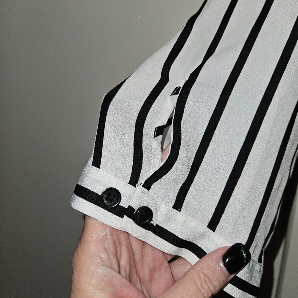 NWT Torrid Black & White Stripe Georgette Midi Shirt Dress (2X) - Picture 9 of 12